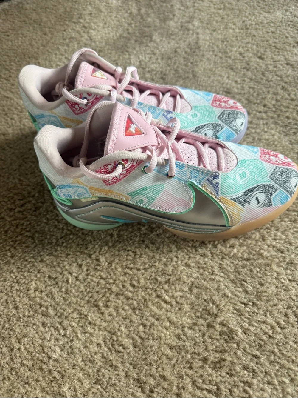 Nike playful money